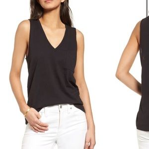 Madewell v-neck tank top with pocket